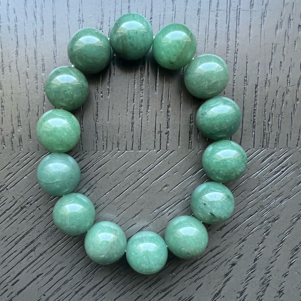 Green aventurine bracelet 16mm SIZE 7’